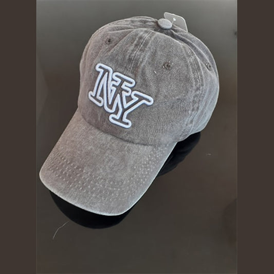 Cap with NY emblem 1442