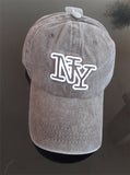 Cap with NY emblem 1442