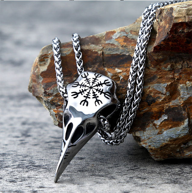 Hugins Skull necklace 1574