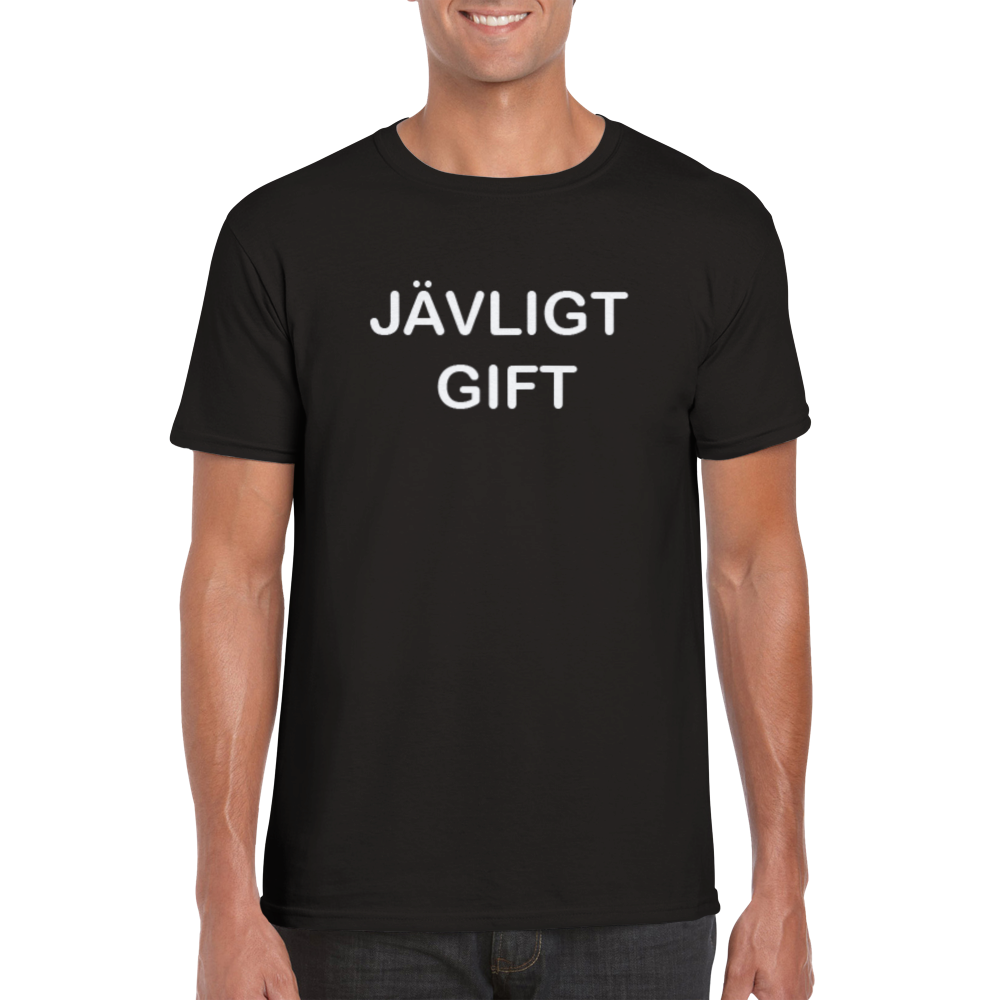 Jävligt Gift rundhalsad t-shirt 5053