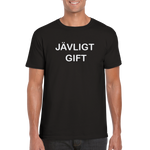 Jävligt Gift rundhalsad t-shirt 5053